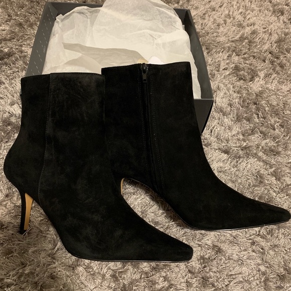 Ann Taylor Womens Suede Booties with Heel - Picture 1 of 4